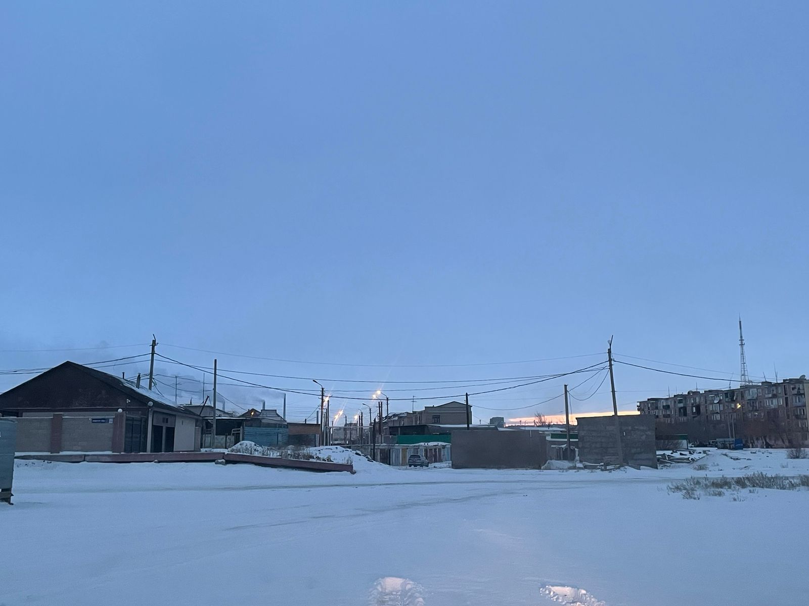 img-1