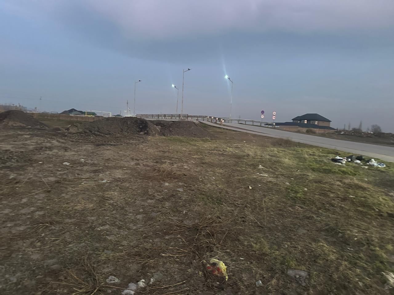 img-0