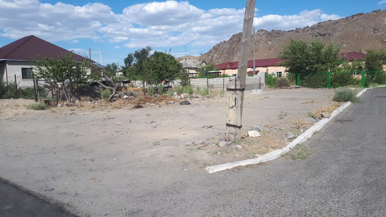 img-1