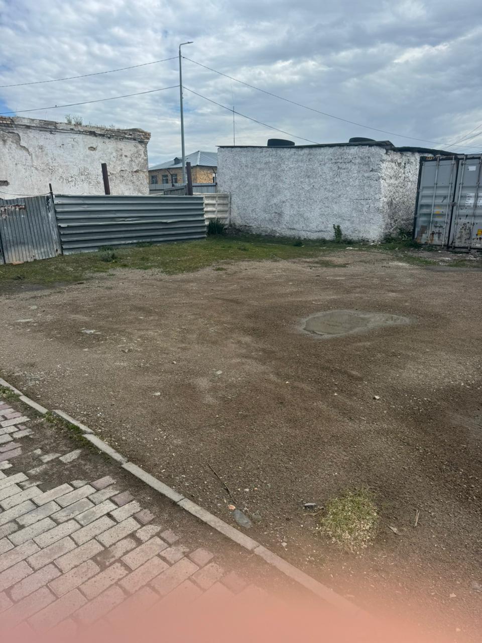 img-1
