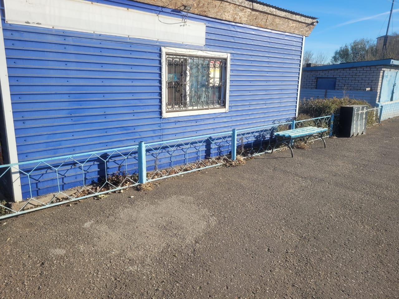 img-1