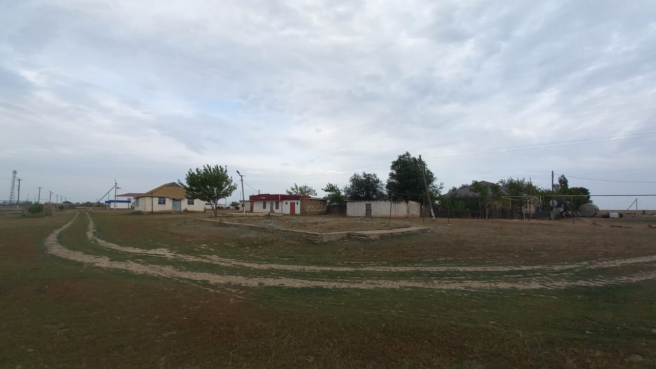 img-0