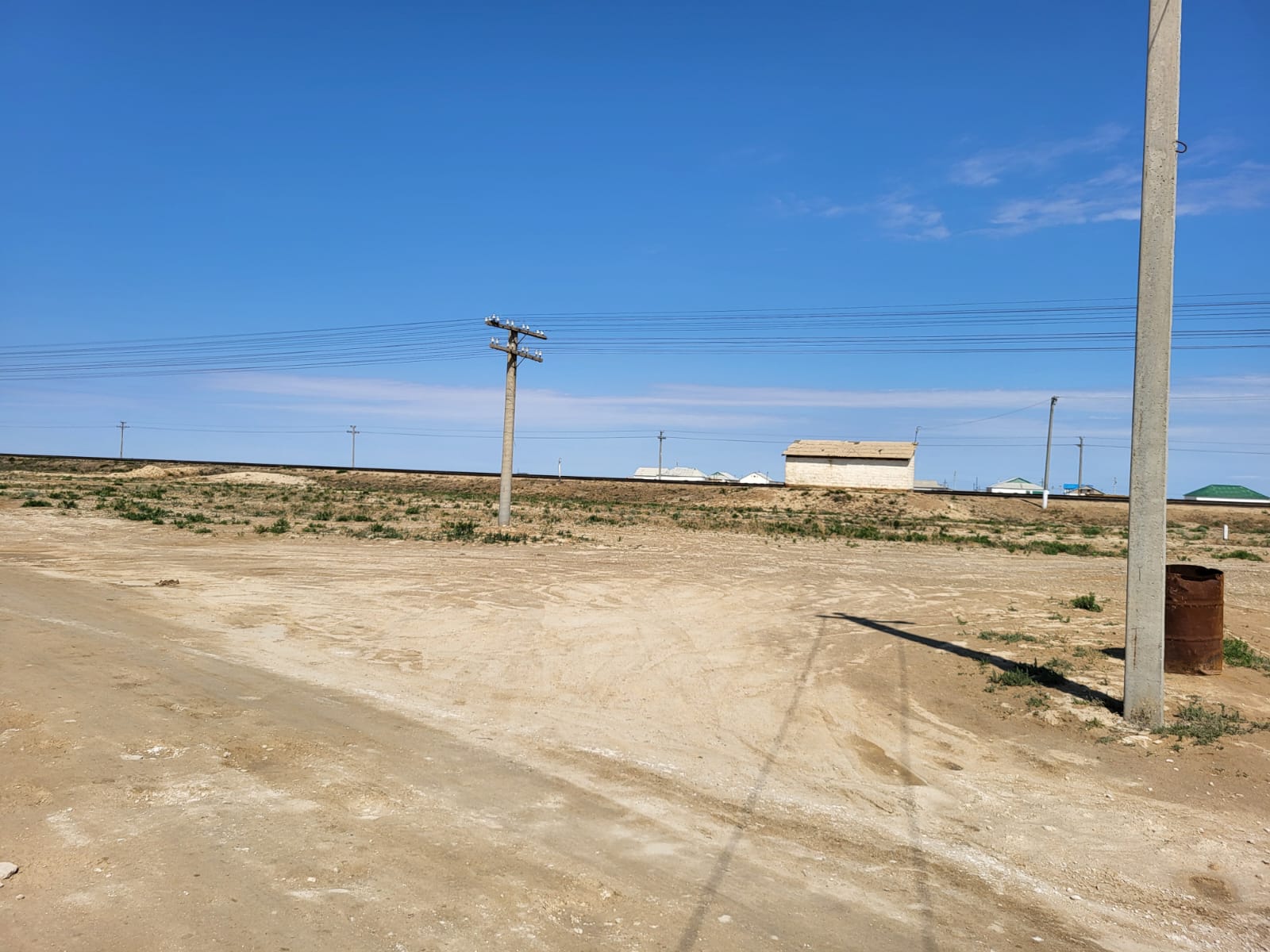 img-1