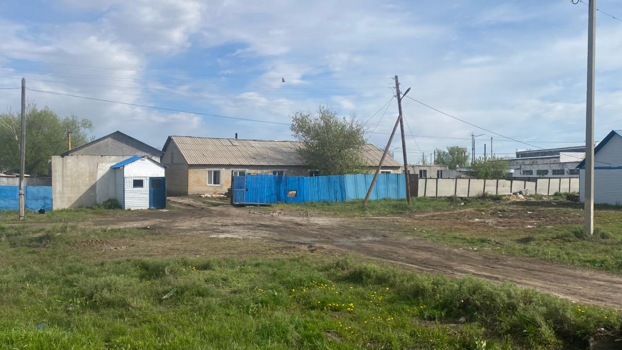 img-1