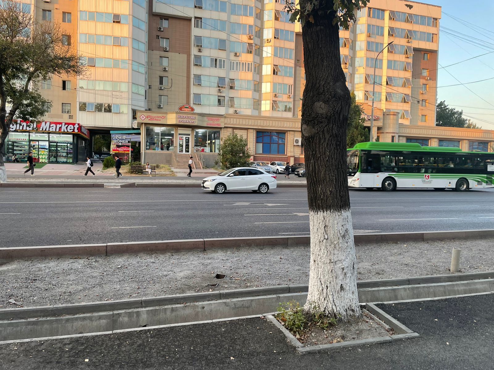 img-1