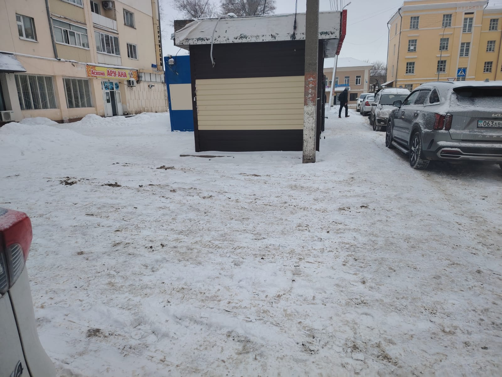 img-1