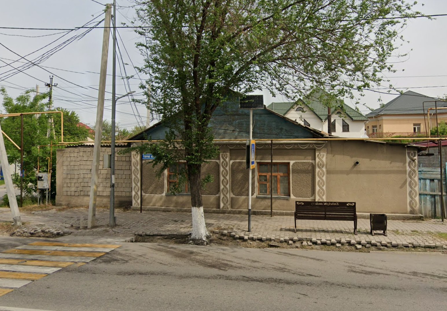img-1