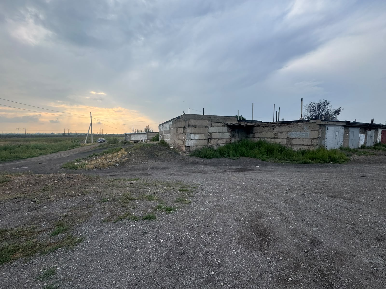 img-0